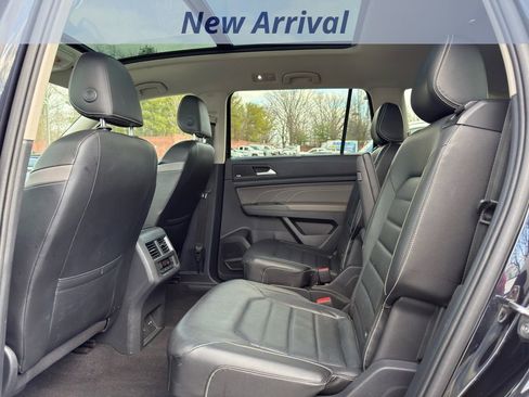 Used 2022 Volkswagen Atlas SEL Premium image 7