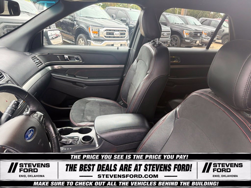 Used 2019 Ford Explorer XLT w/ Equipment Group 202A FWD image 21