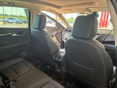 Used 2021 Buick Envision Essence w/ Sport Touring Package FWD image 19