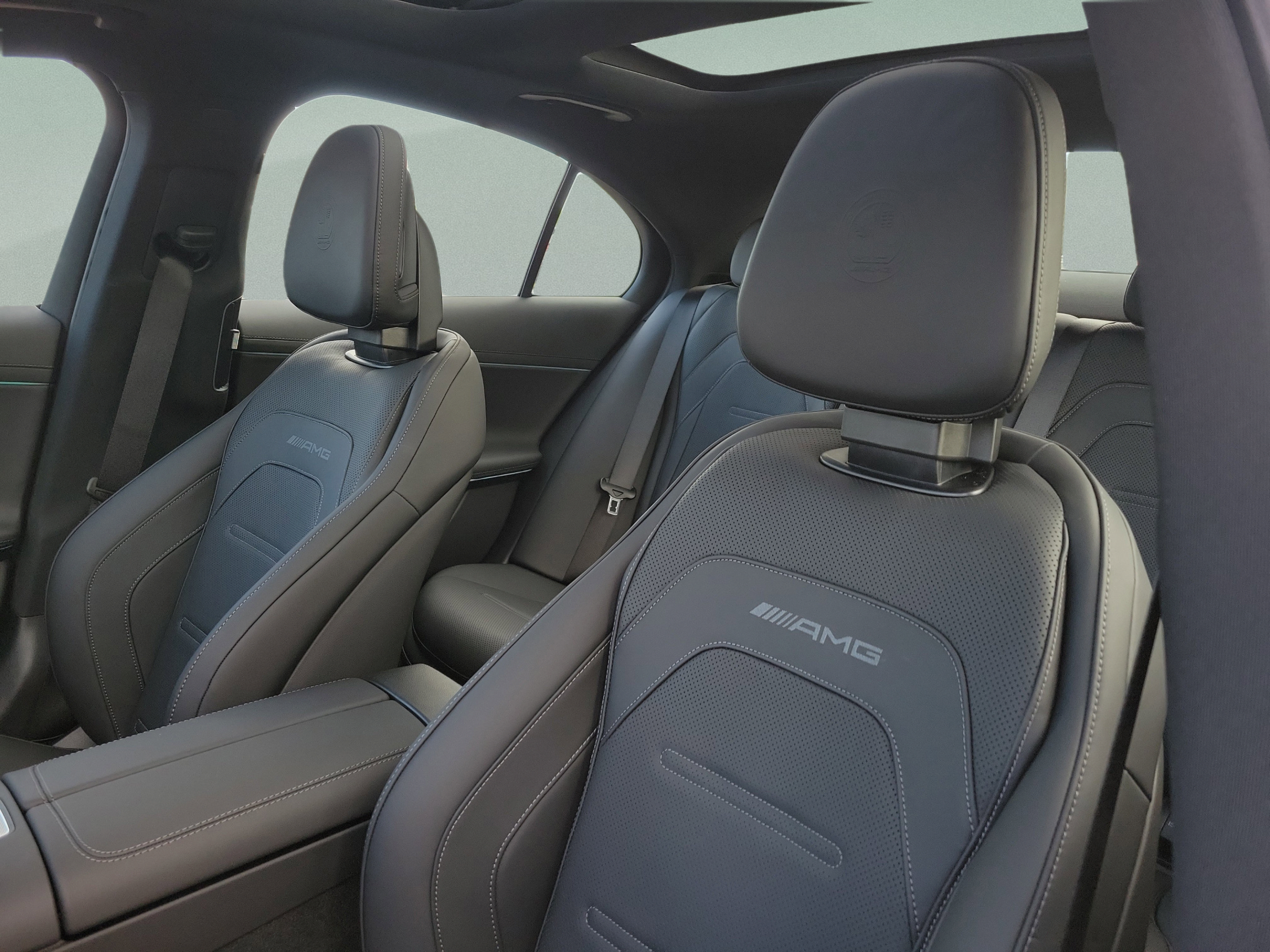 Certified 2026 Mercedes-Benz E 53 AMG e 4MATIC Sedan image 16