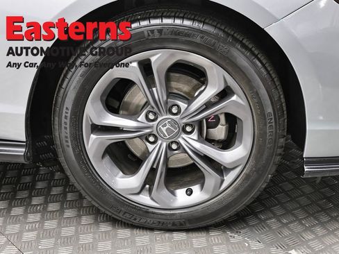 Used 2024 Honda Accord EX image 31