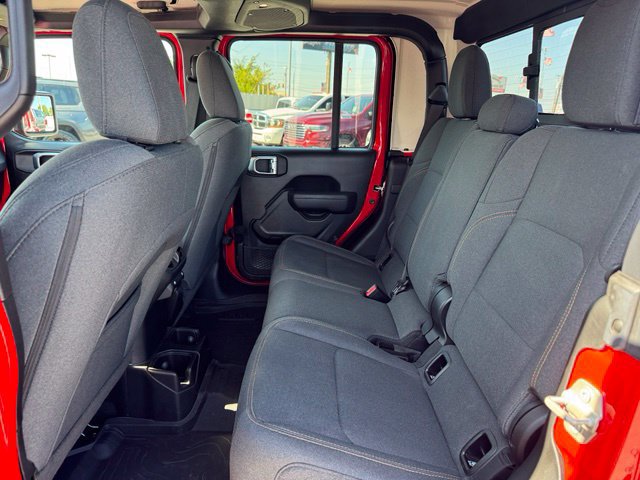 Used 2024 Jeep Gladiator Sport AWD/4WD image 12