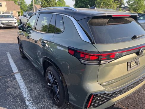 Used 2026 Volkswagen Tiguan SEL R-Line AWD/4WD image 7