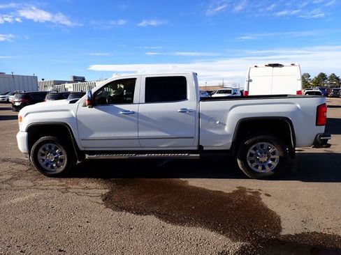 Used 2017 GMC Sierra 2500 Denali w/ Duramax Plus Package image 2