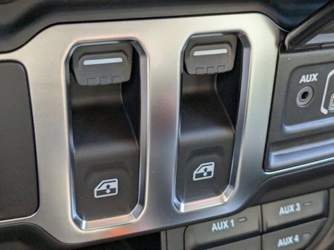 New 2026 Jeep Wrangler Sport AWD/4WD image 17