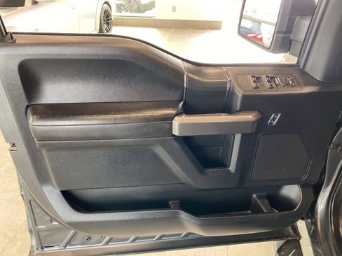 Used 2020 Ford F150 XLT w/ Equipment Group 302A Luxury image 17