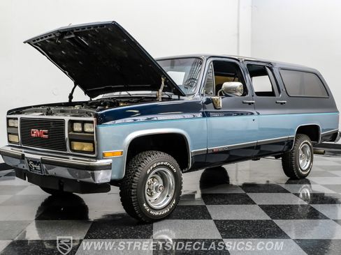 Used 1990 GMC Suburban 4WD image 35