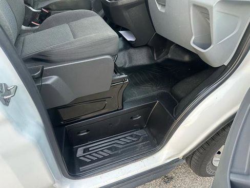 Used 2017 Ford Transit 150 130 Medium Roof image 12