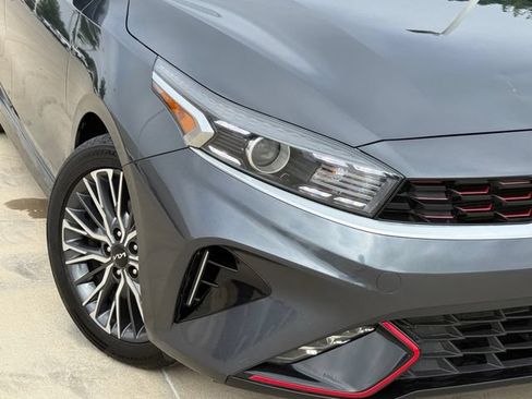 Used 2022 Kia Forte GT-Line w/ GT-Line Premium Package FWD image 3
