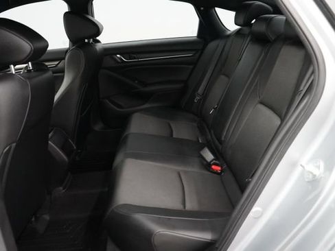 Used 2022 Honda Accord Sport image 40