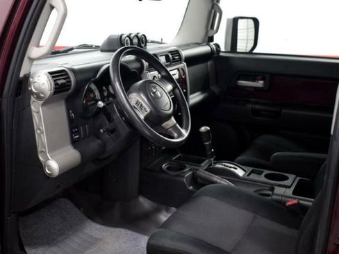 Used 2007 Toyota FJ Cruiser 2WD image 15
