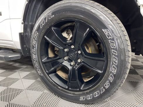 Used 2021 RAM 1500 Big Horn image 15