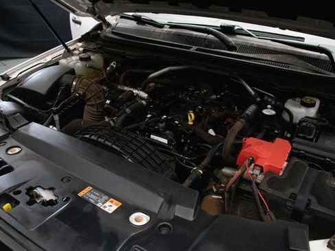 Used 2019 Ford Ranger XL w/ FX4 Off-Road Package image 26