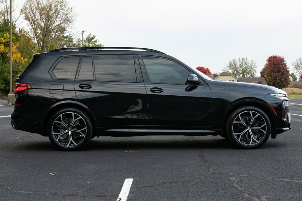 Certified 2024 BMW X7 xDrive40i w/ Executive Package AWD/4WD image 16