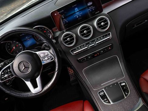 Used 2020 Mercedes-Benz GLC 300 GLC 300 w/ AMG Line image 19