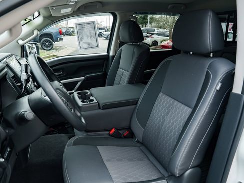 Certified 2023 Nissan Titan SV w/ Accessory Utility Package image 19