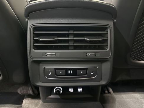 Used 2020 Audi Q7 3.0T Premium Plus image 28
