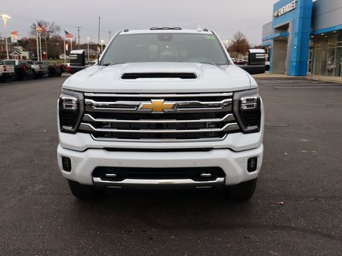 New 2026 Chevrolet Silverado 3500 High Country w/ Technology Package image 22