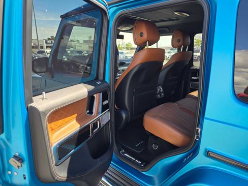 Used 2025 Mercedes-Benz G 63 AMG 4MATIC image 17