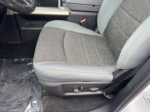 Used 2014 RAM 1500 Big Horn image 17