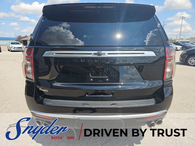 Used 2023 Chevrolet Suburban High Country AWD/4WD image 6