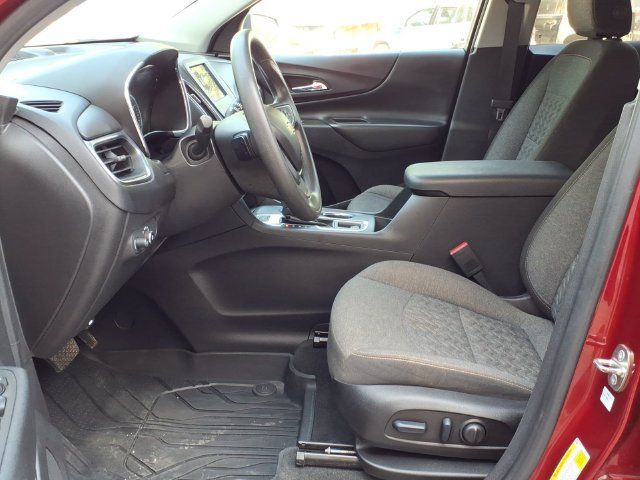 Used 2023 Chevrolet Equinox LT AWD/4WD image 18