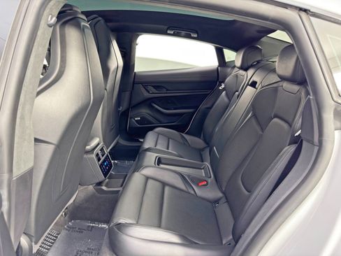 Used 2020 Porsche Taycan Turbo image 43