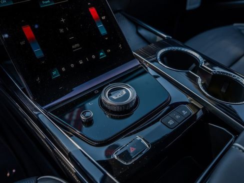 Used 2026 Cadillac Escalade ESV Sport w/ LPO, ONYX Package image 13