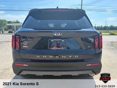 Used 2021 Kia Sorento S AWD/4WD image 4