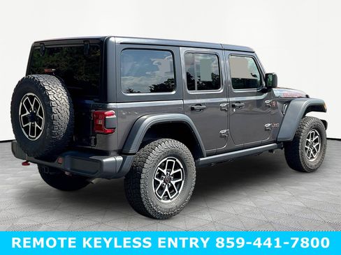 Used 2024 Jeep Wrangler Unlimited Rubicon AWD/4WD image 6