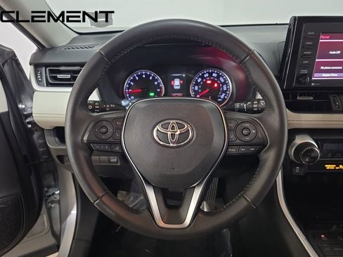 Used 2021 Toyota RAV4 XLE Premium FWD image 14