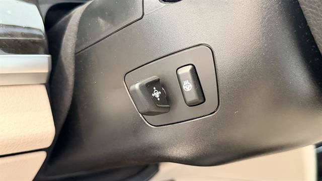 Used 2012 BMW 750i RWD image 48