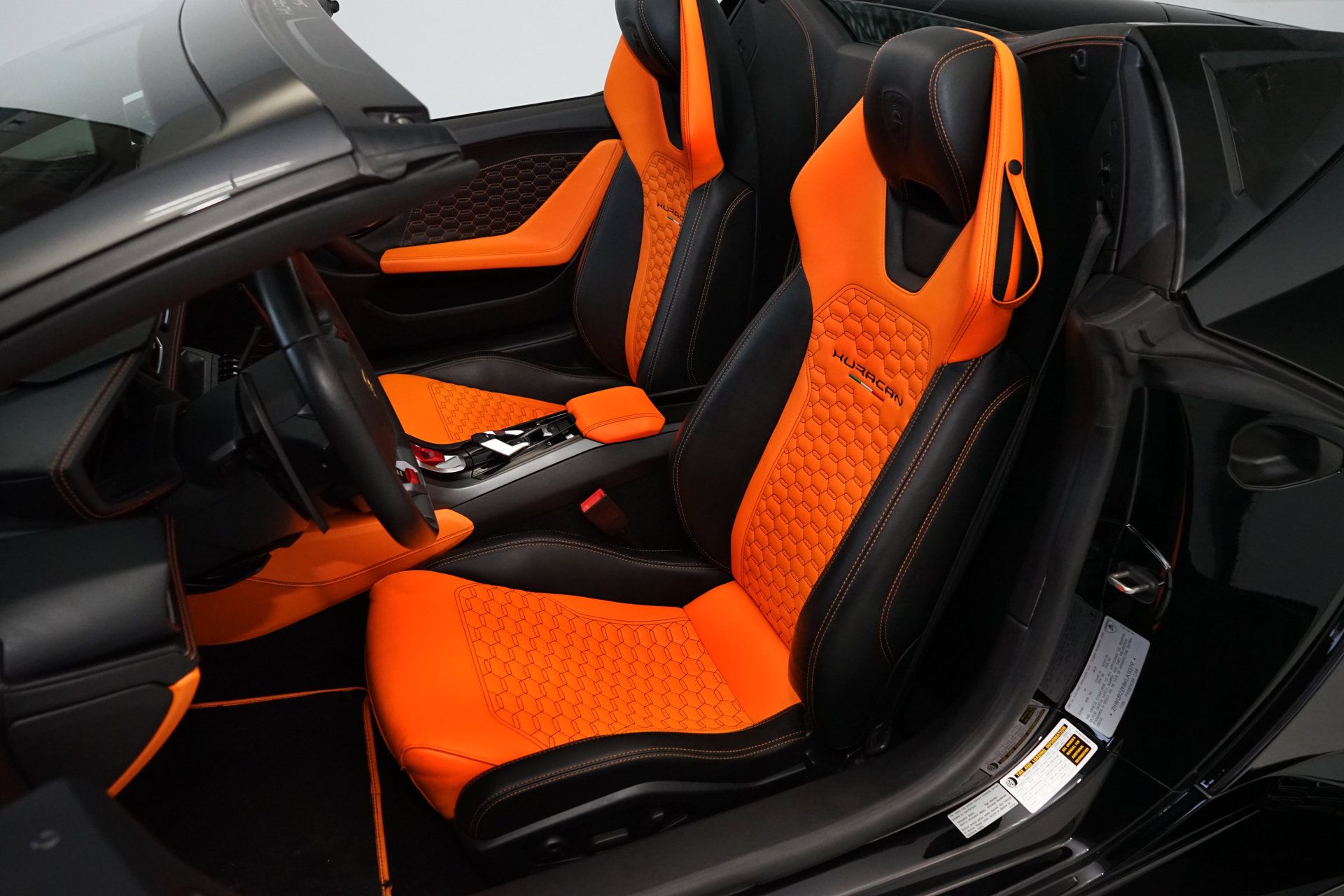 Used 2019 Lamborghini Huracan LP 580-2 RWD image 12