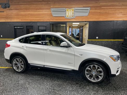 Used 2016 BMW X4 xDrive28i AWD/4WD image 1