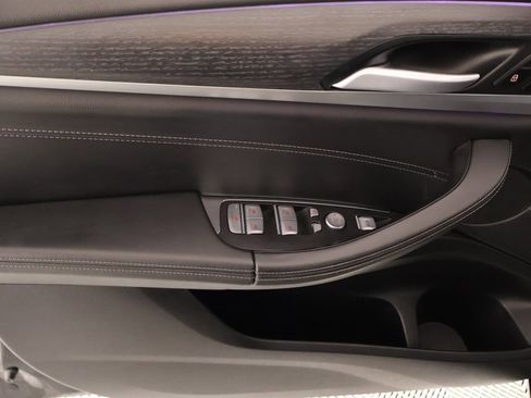 Used 2023 BMW X4 xDrive30i w/ M Sport Package image 17