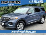 Used 2021 Ford Explorer XLT image 3
