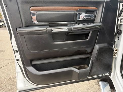 Used 2016 RAM 2500 Laramie image 12