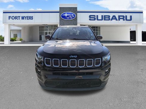 Used 2022 Jeep Compass Latitude AWD/4WD image 9