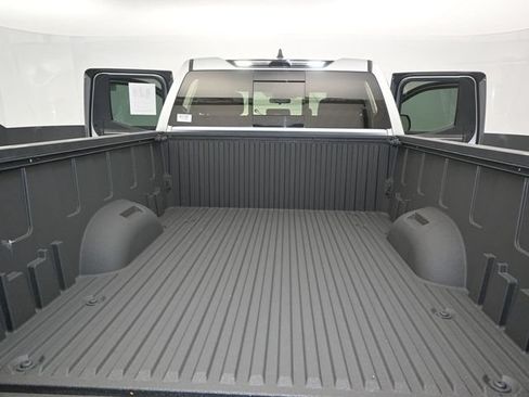 Used 2025 Toyota Tundra SR5 AWD/4WD image 13