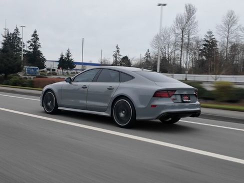 Used 2016 Audi RS 7 Performance w/ Driver Assistance Package image 3