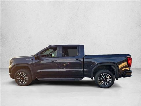 Used 2023 GMC Sierra 1500 AT4 w/ AT4 Premium Package AWD/4WD image 8