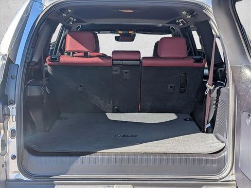 Used 2021 Lexus GX 460 Premium w/ Premium Plus Package image 6