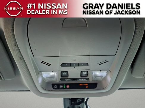 Used 2018 GMC Acadia SLT FWD image 21