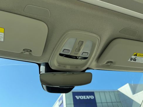 New 2026 Volvo XC40 B5 Plus w/ Protection Package Premier image 15