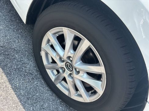 Used 2015 MAZDA MAZDA3 i Grand Touring FWD image 6