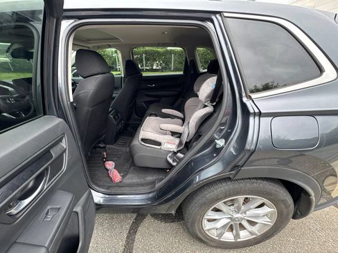 Used 2024 Honda CR-V EX image 9