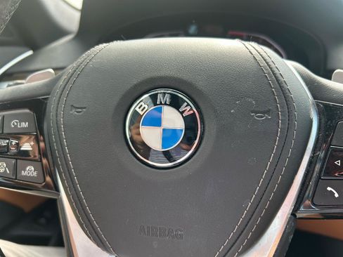 Used 2022 BMW 530i xDrive AWD/4WD image 21