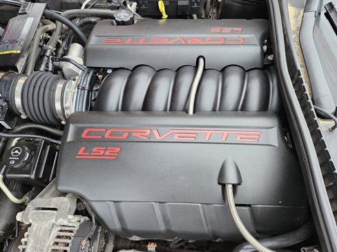 Used 2005 Chevrolet Corvette Convertible w/ Preferred Equipment Group image 28