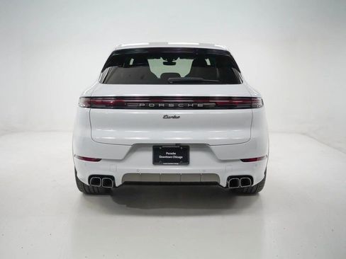 Certified 2025 Porsche Cayenne Turbo image 11