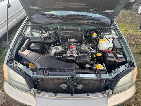 Used 2003 Subaru Outback Wagon AWD/4WD image 14